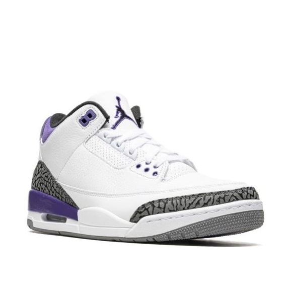 Air Jordan 3 "Dark Iris" sneakers - Picture 2 of 4
